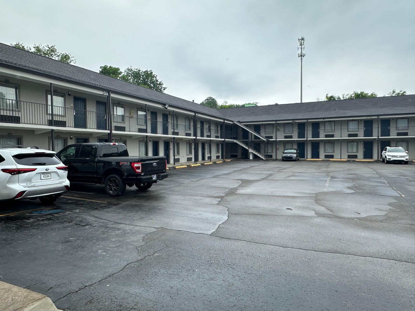 Exterior 5